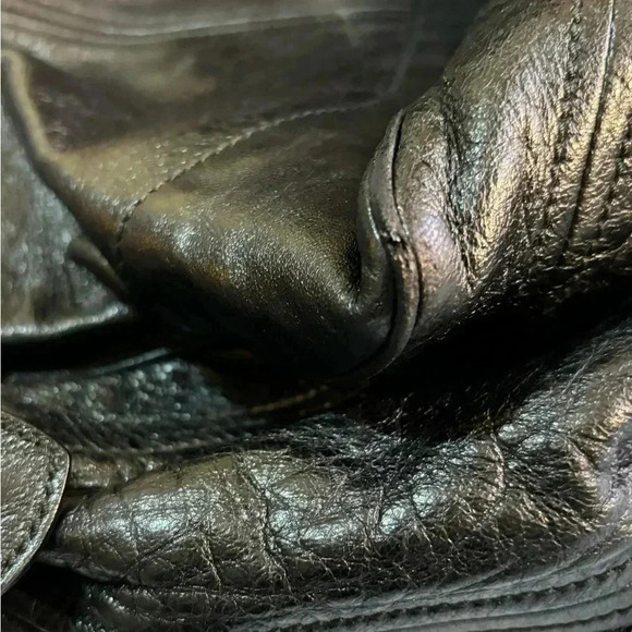 Alexander McOueen black leather satchel handbag - Picture 12 of 13